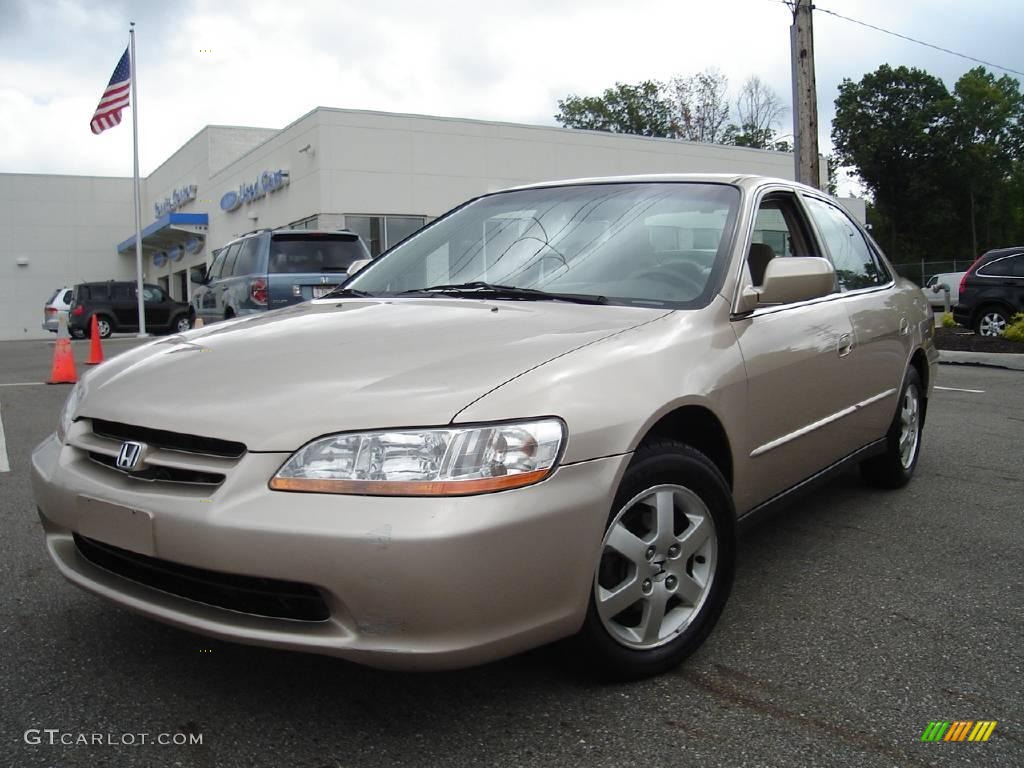 2000 Accord SE Sedan - Naples Gold Metallic / Ivory photo #1