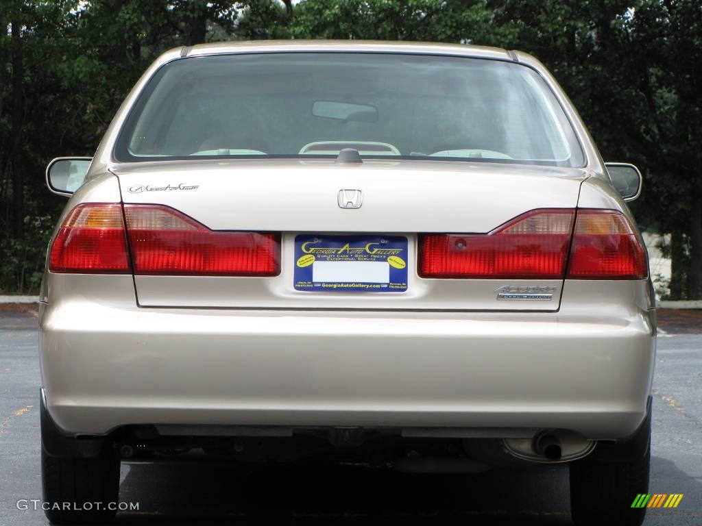 2000 Accord SE Sedan - Naples Gold Metallic / Ivory photo #10