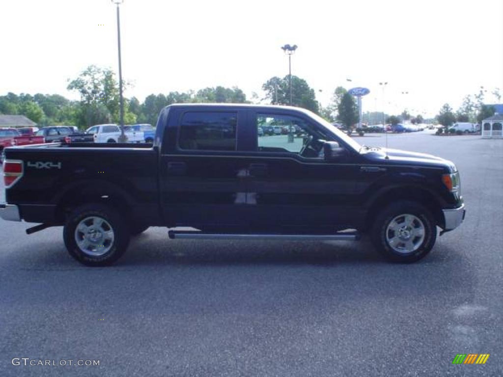 2009 F150 XLT SuperCrew 4x4 - Black / Stone/Medium Stone photo #4