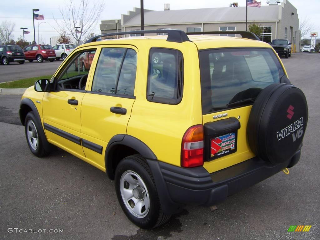2004 Bright Yellow Suzuki Grand Vitara LX 4WD 1621989 Photo 3