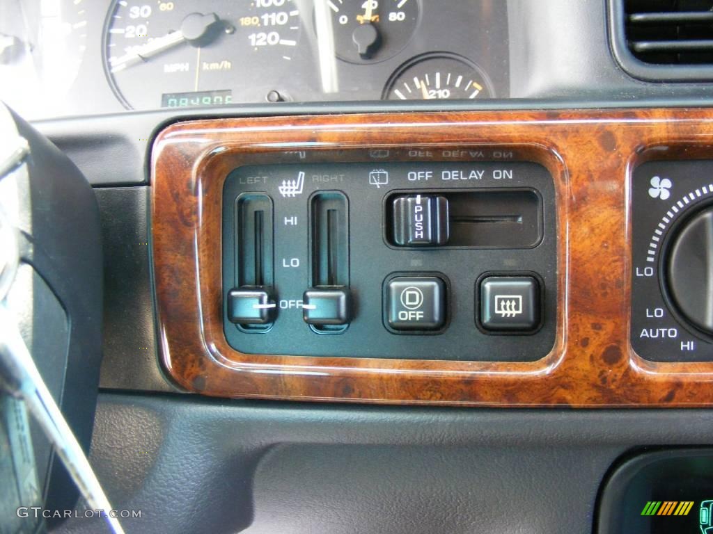 1997 Grand Cherokee Limited 4x4 - Dark Rosewood Pearl / Agate Black photo #38