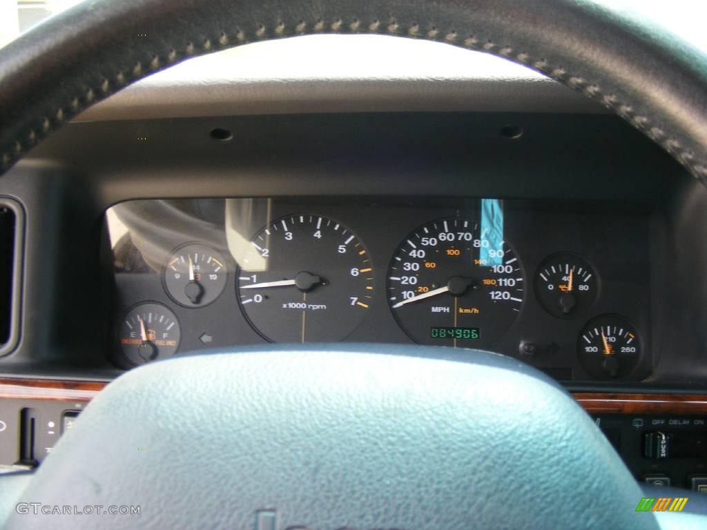 1997 Grand Cherokee Limited 4x4 - Dark Rosewood Pearl / Agate Black photo #40