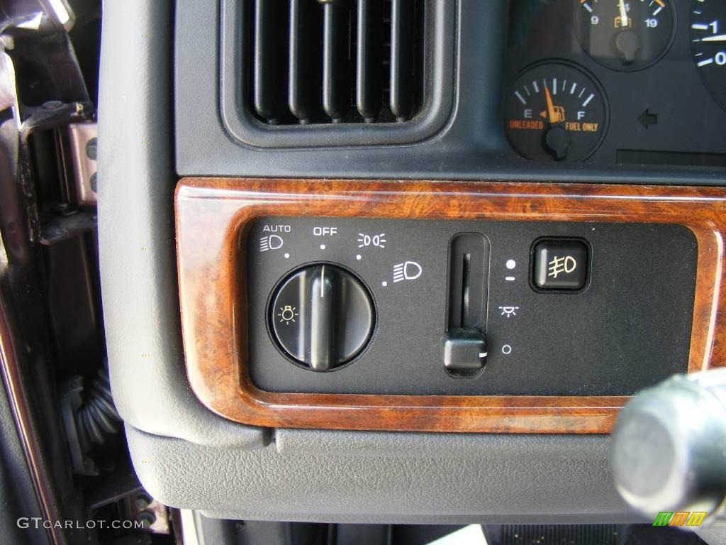 1997 Grand Cherokee Limited 4x4 - Dark Rosewood Pearl / Agate Black photo #42