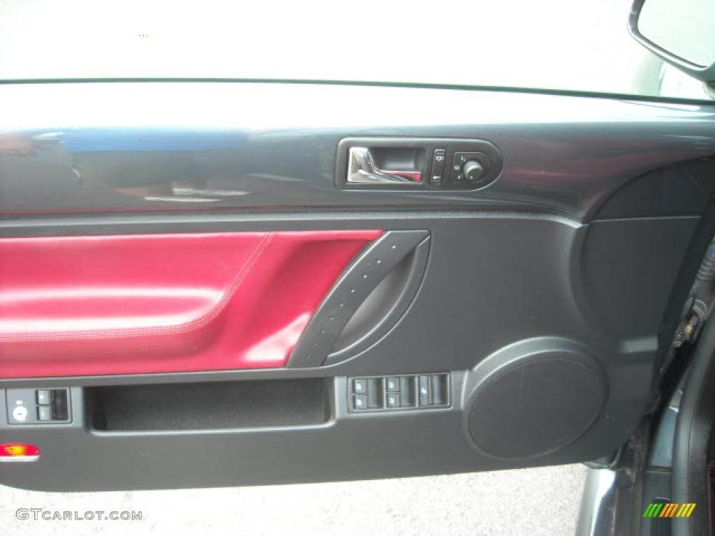 2005 New Beetle Dark Flint Edition Convertible - Platinum Grey Metallic / Bordeaux Red photo #16