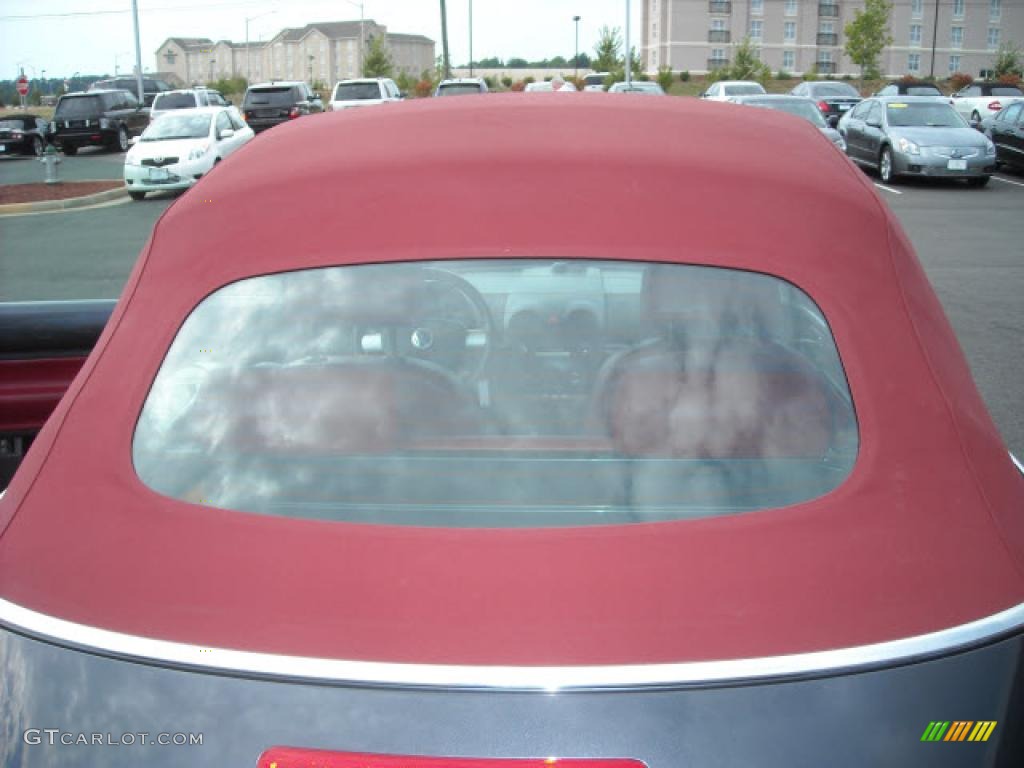 2005 New Beetle Dark Flint Edition Convertible - Platinum Grey Metallic / Bordeaux Red photo #20