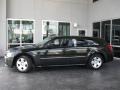 2008 Brilliant Black Crystal Pearl Dodge Magnum   photo #6