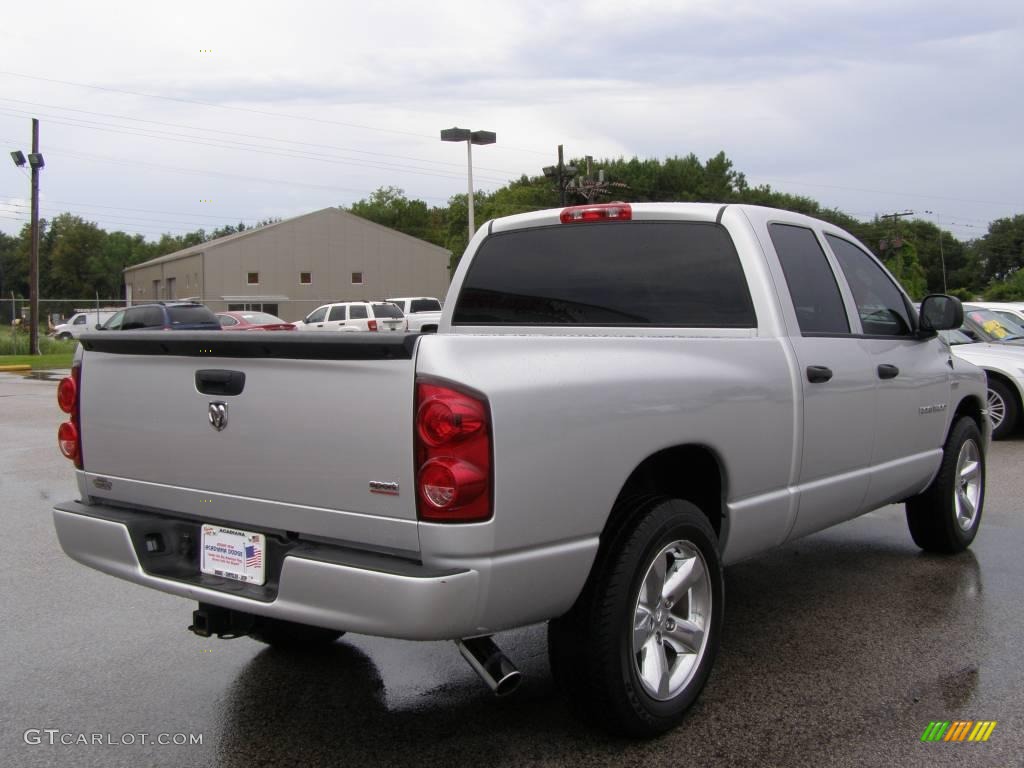 2007 Ram 1500 Sport Quad Cab - Bright Silver Metallic / Medium Slate Gray photo #3