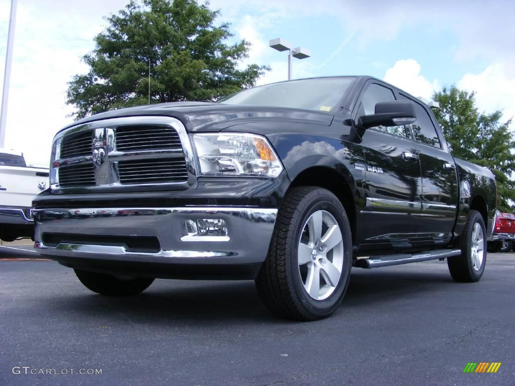 2009 Ram 1500 Big Horn Edition Crew Cab - Brilliant Black Crystal Pearl / Light Pebble Beige/Bark Brown photo #1