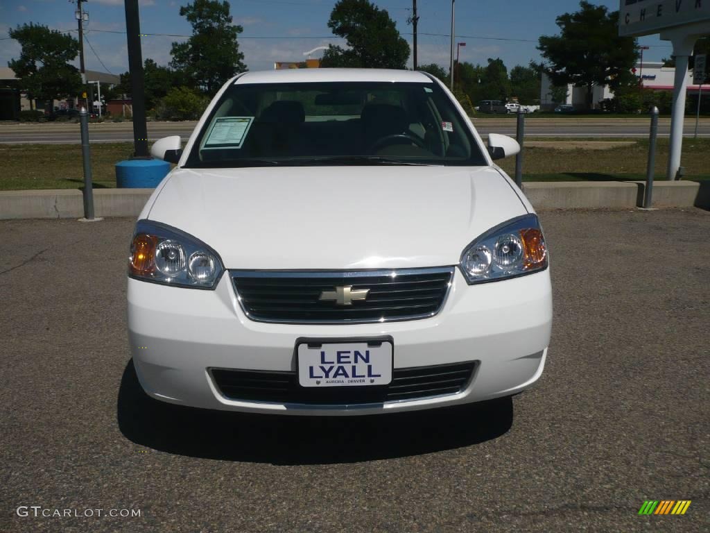 2008 Malibu Classic LS Sedan - White / Cashmere Beige photo #2