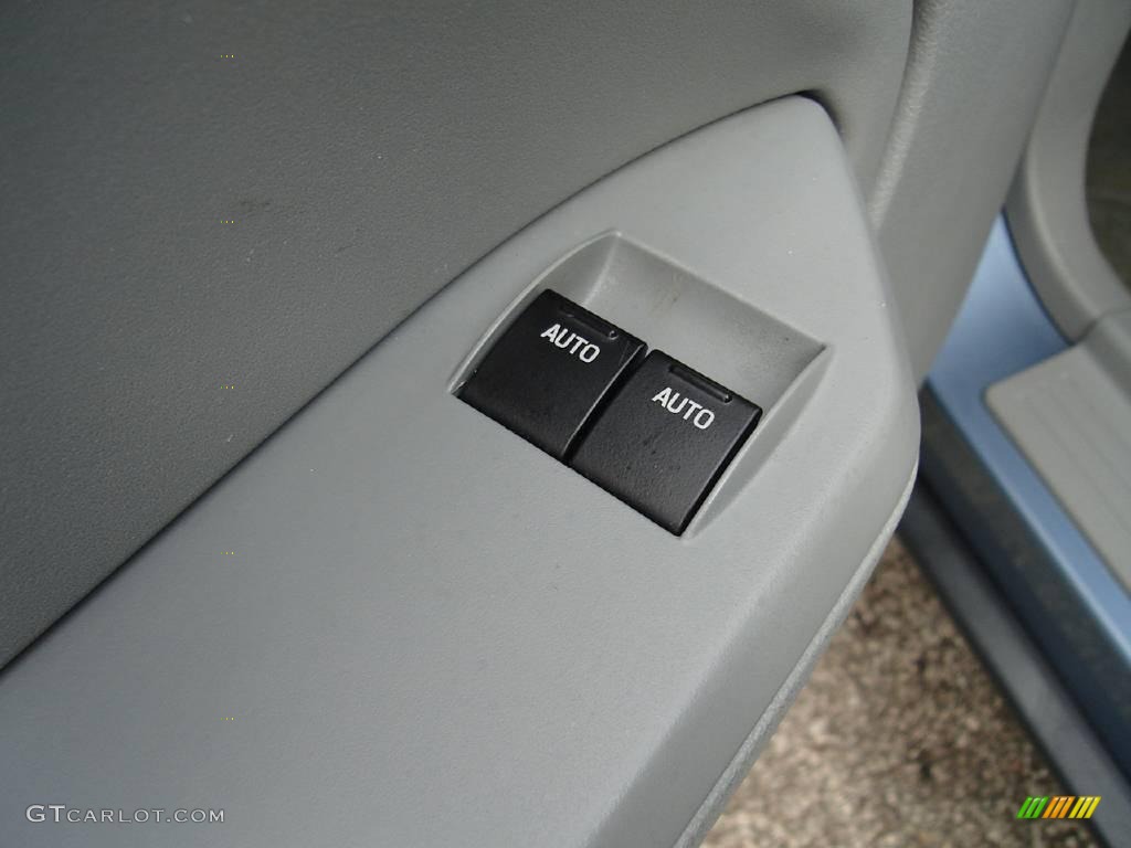 2007 Mustang V6 Deluxe Coupe - Windveil Blue Metallic / Light Graphite photo #21