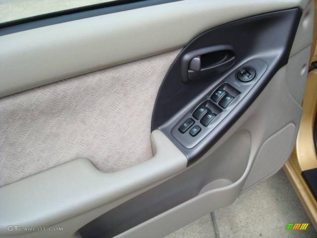 2004 Elantra GLS Sedan - Hazelnut / Beige photo #14