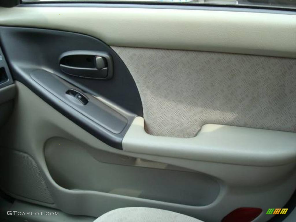 2004 Elantra GLS Sedan - Hazelnut / Beige photo #17