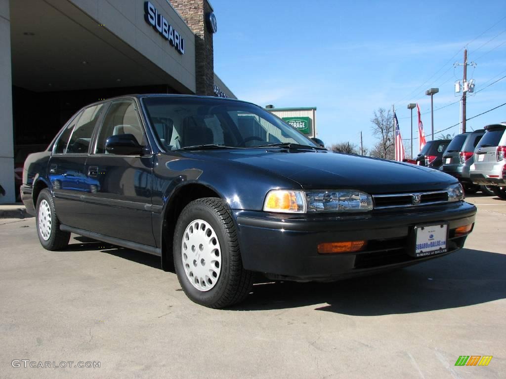1992 Accord LX Sedan - Concord Blue Pearl / Gray photo #1