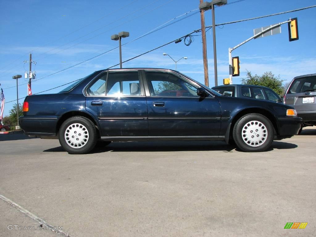 1992 Accord LX Sedan - Concord Blue Pearl / Gray photo #8