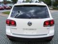 Campanella White - Touareg 2 TDI Photo No. 4