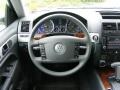 Campanella White - Touareg 2 TDI Photo No. 22