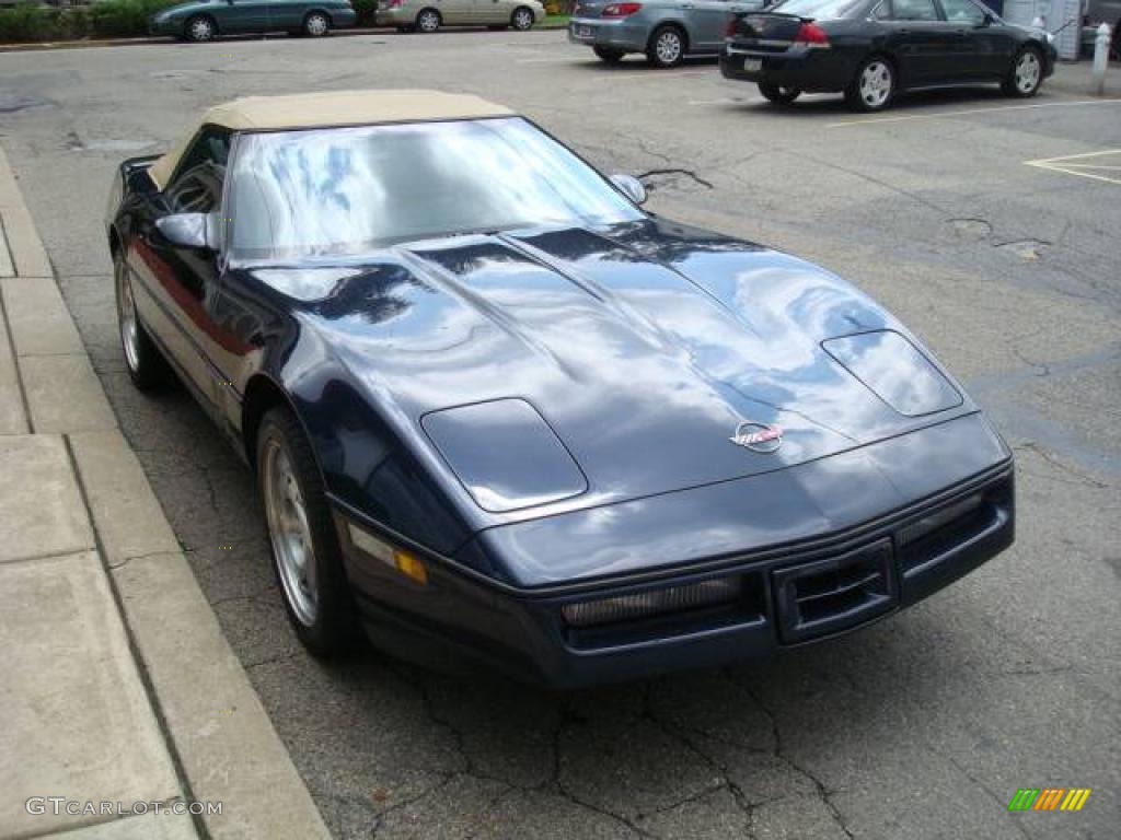 1989 Corvette Convertible - Dark Blue Metallic / Saddle photo #5