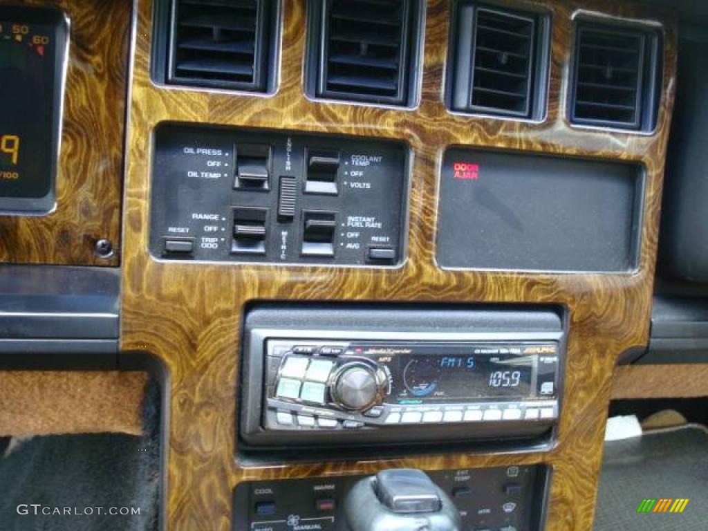 1989 Corvette Convertible - Dark Blue Metallic / Saddle photo #13