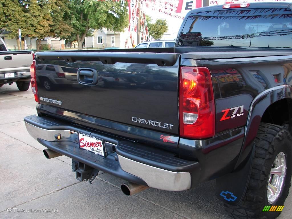 2003 Silverado 1500 LT Extended Cab 4x4 - Dark Gray Metallic / Medium Gray photo #11