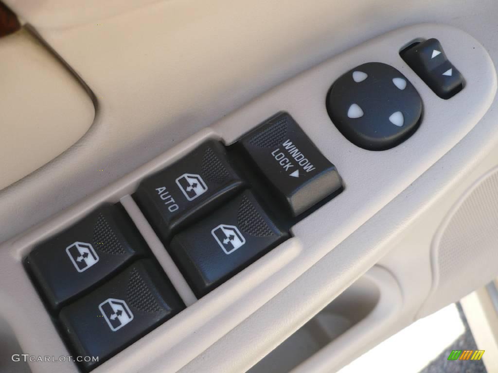 2004 Impala LS - Sandstone Metallic / Neutral Beige photo #8