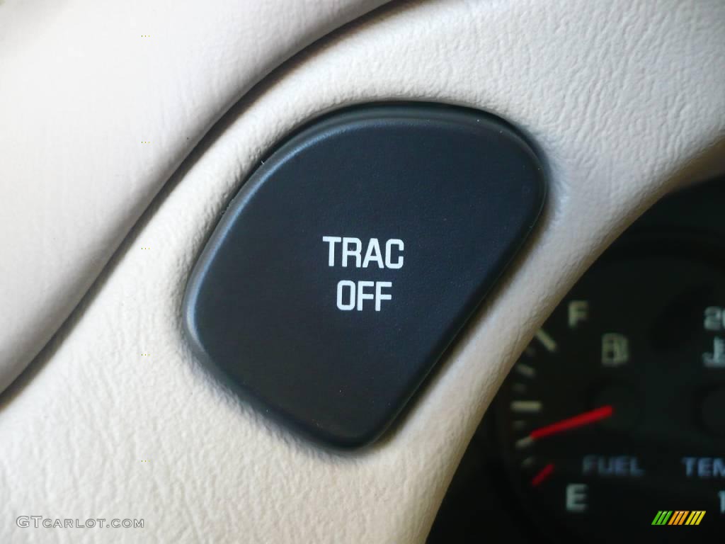 2004 Impala LS - Sandstone Metallic / Neutral Beige photo #23