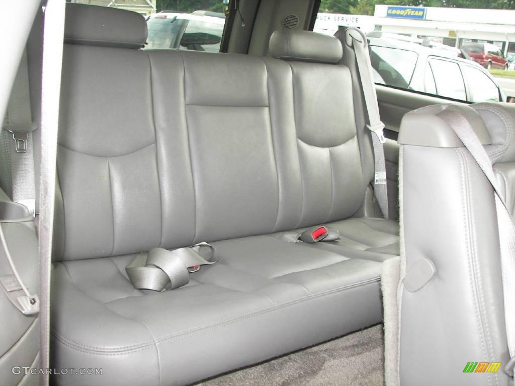 2003 Suburban 1500 Z71 4x4 - Light Pewter Metallic / Tan/Neutral photo #7