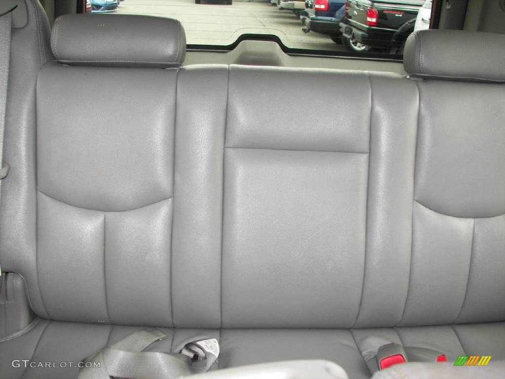 2003 Suburban 1500 Z71 4x4 - Light Pewter Metallic / Tan/Neutral photo #21