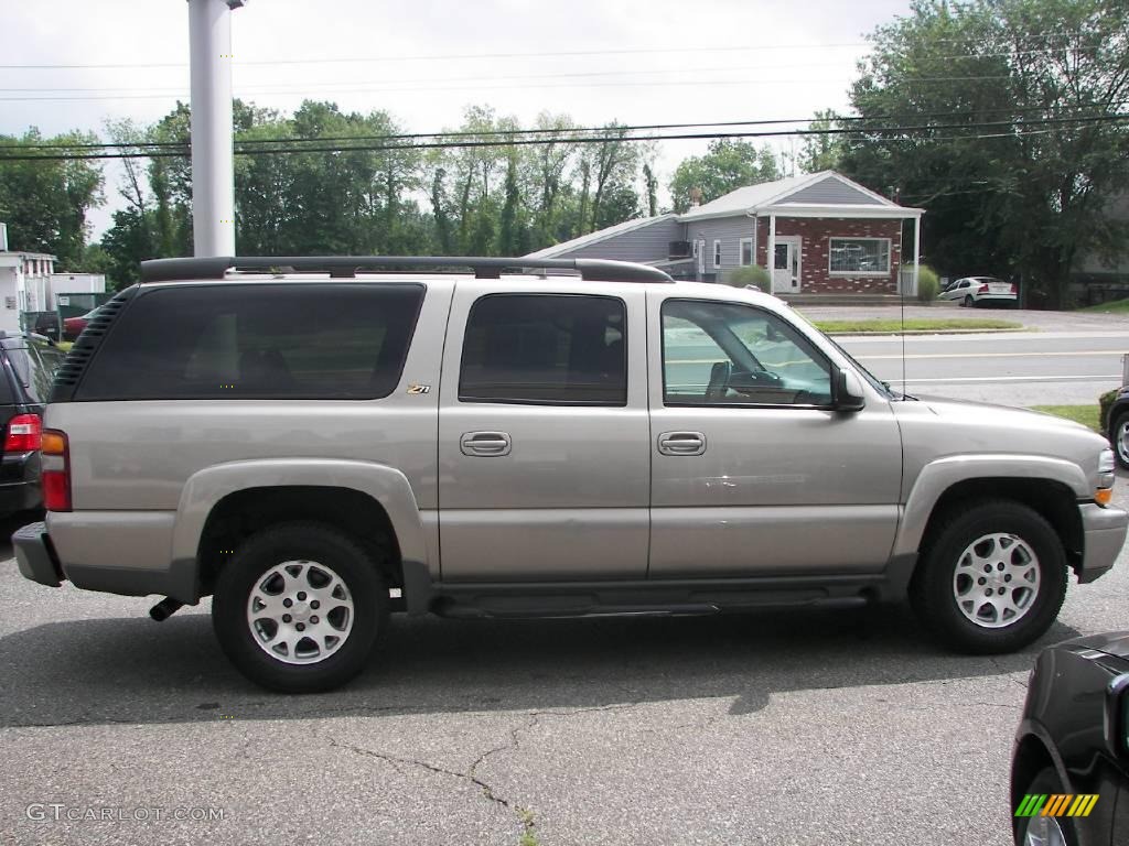 2003 Suburban 1500 Z71 4x4 - Light Pewter Metallic / Tan/Neutral photo #25