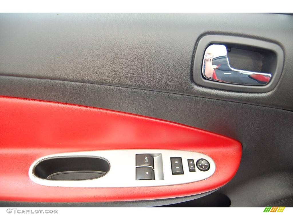 2008 Cobalt SS Coupe - Victory Red / Ebony/Red photo #44