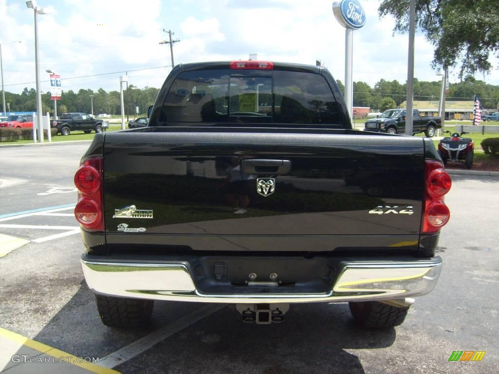 2008 Ram 2500 Big Horn Quad Cab 4x4 - Brilliant Black Crystal Pearl / Medium Slate Gray photo #4