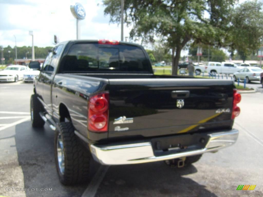 2008 Ram 2500 Big Horn Quad Cab 4x4 - Brilliant Black Crystal Pearl / Medium Slate Gray photo #5