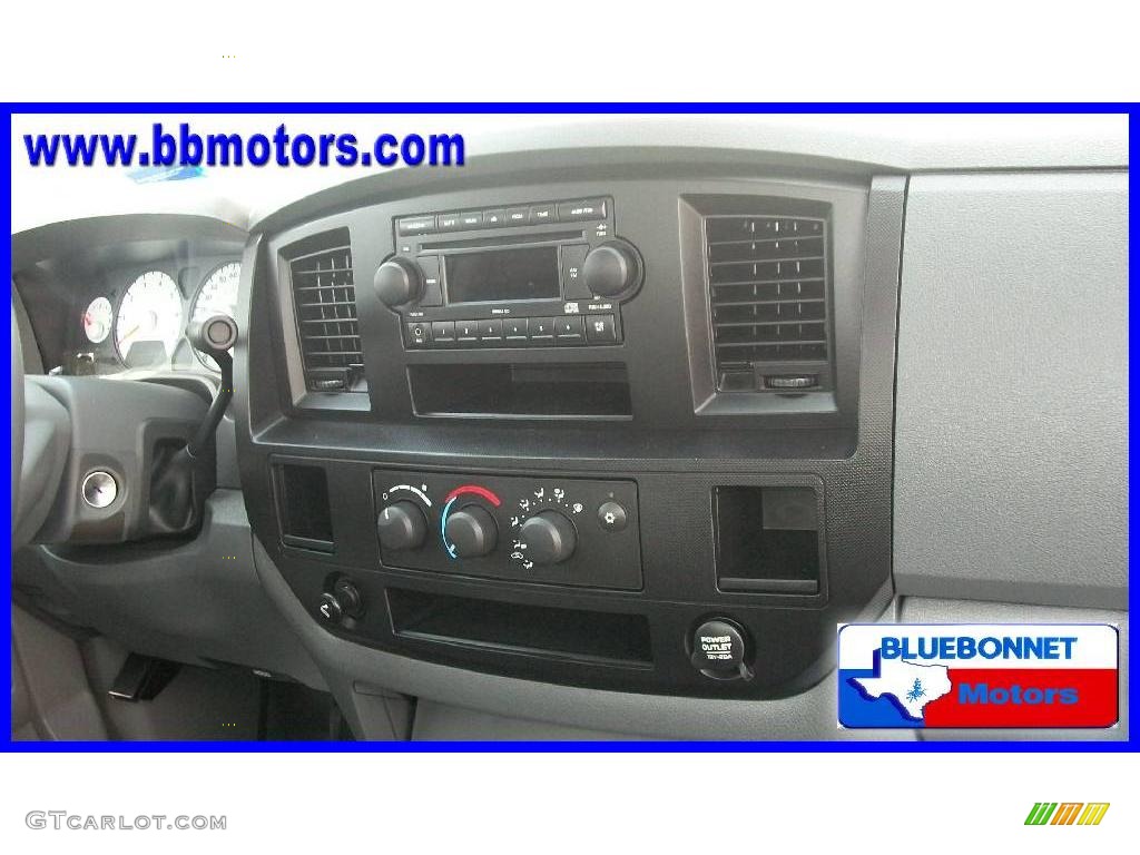 2008 Ram 1500 ST Regular Cab - Brilliant Black Crystal Pearl / Medium Slate Gray photo #10