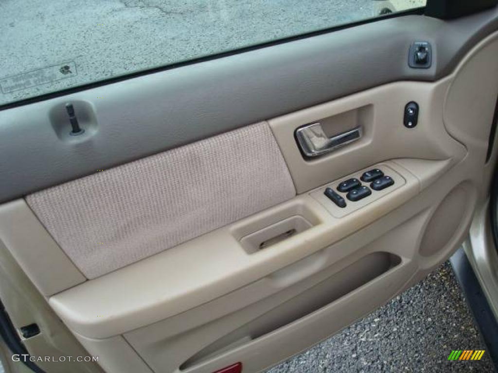 2000 Taurus SE - Harvest Gold Metallic / Medium Parchment photo #14
