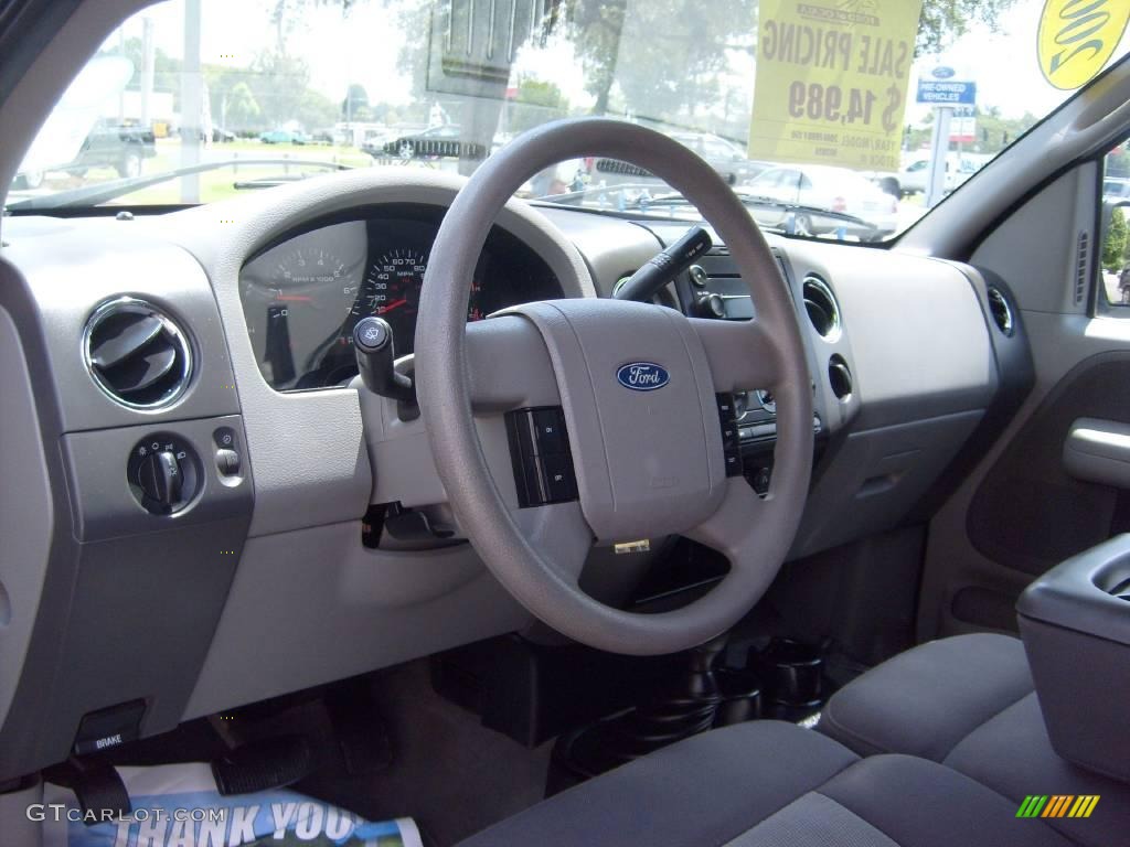 2004 F150 XLT SuperCab 4x4 - Dark Toreador Red Metallic / Dark Flint photo #17