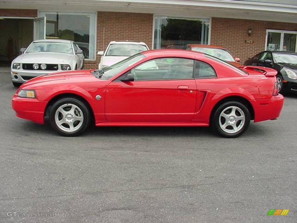 2004 Mustang V6 Coupe - Torch Red / Medium Graphite photo #6