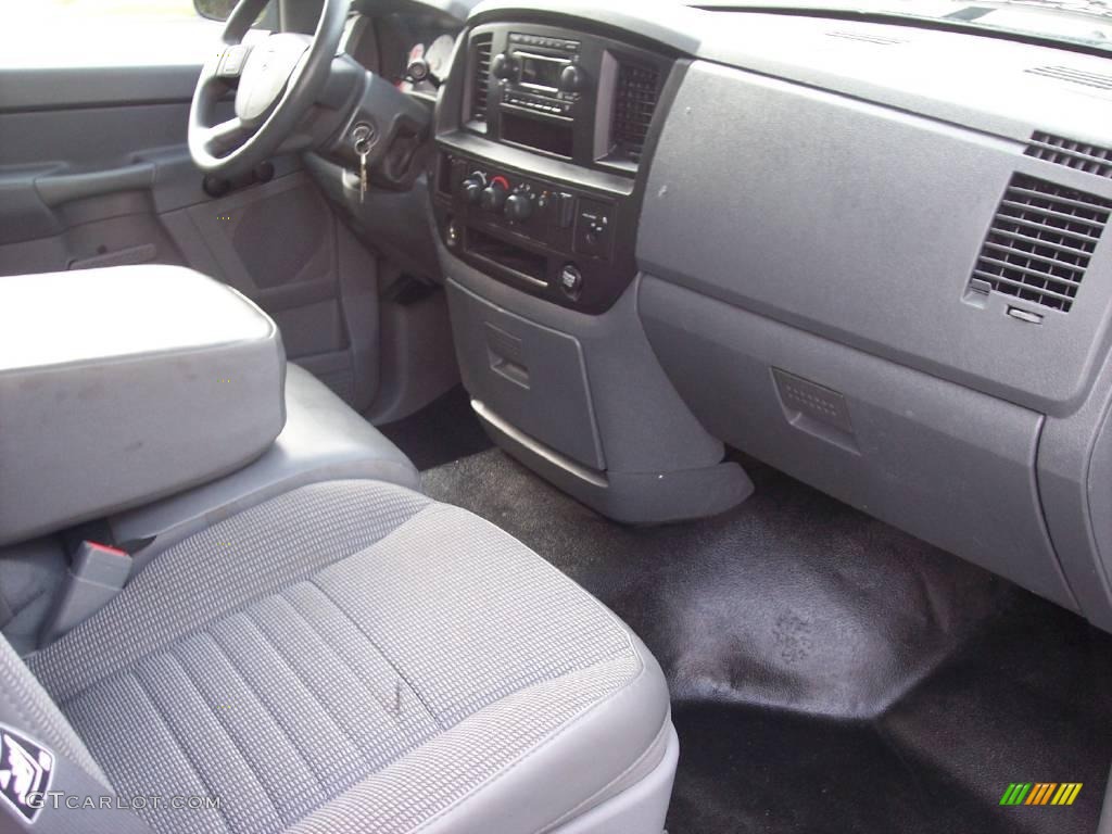 2006 Ram 1500 ST Regular Cab - Bright White / Medium Slate Gray photo #23