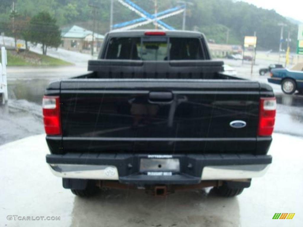 2005 Ranger FX4 Level II SuperCab 4x4 - Black / Ebony Black/Red photo #3