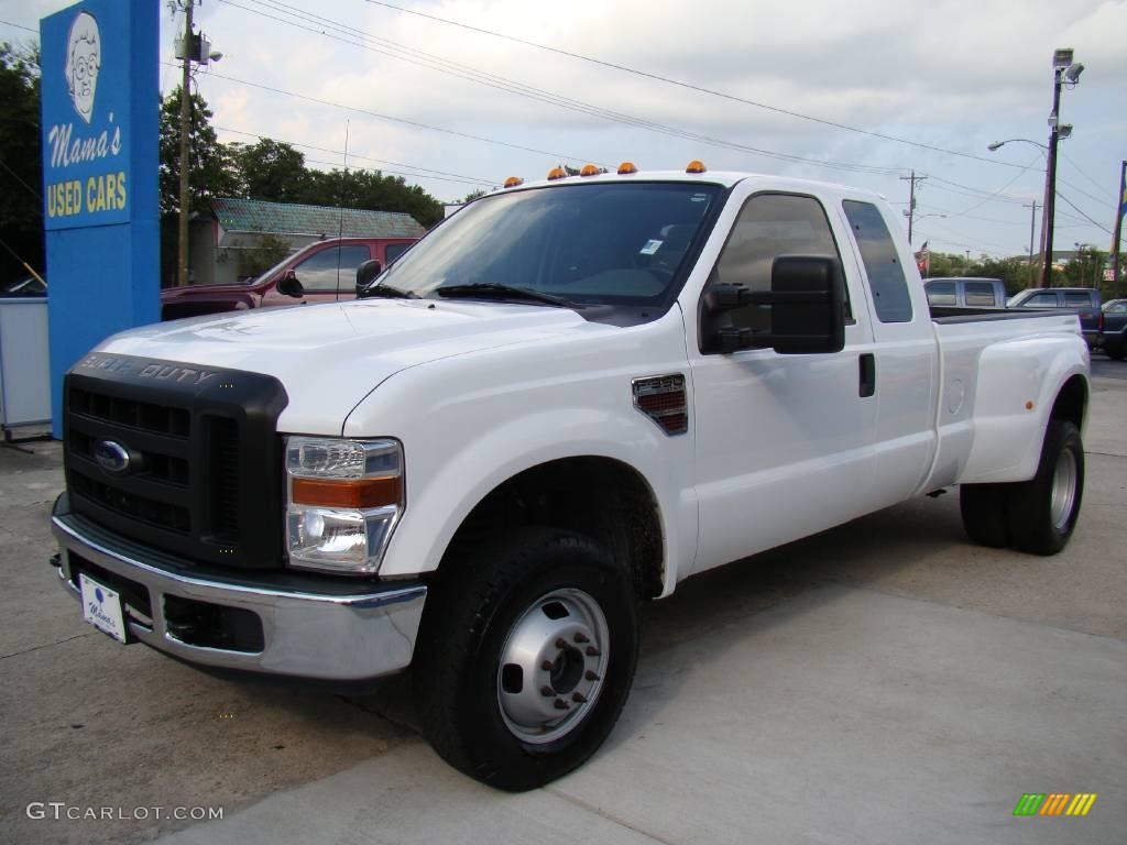 2008 F350 Super Duty XL SuperCab 4x4 Dually - Oxford White / Medium Stone photo #4