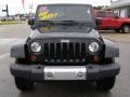 Black - Wrangler Unlimited Sahara 4x4 Photo No. 8
