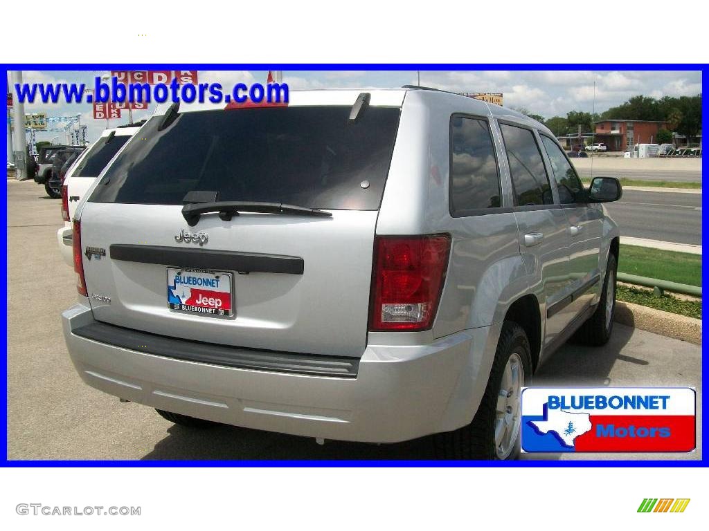 2008 Grand Cherokee Laredo - Bright Silver Metallic / Dark Slate Gray photo #4
