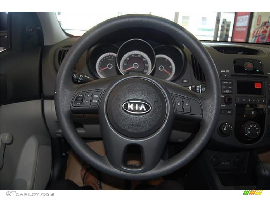 2010 Forte LX - Bright Silver / Stone photo #17