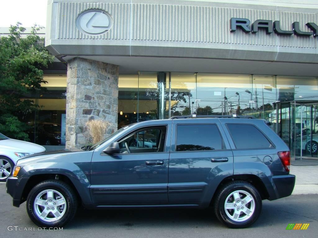 2006 Grand Cherokee Laredo 4x4 - Steel Blue Metallic / Medium Slate Gray photo #3