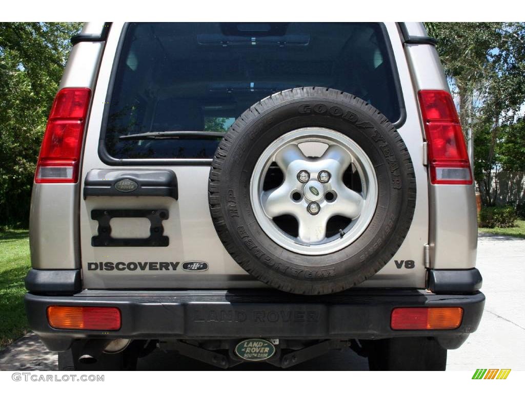 2001 Discovery II SE - Blenheim Silver Metallic / Bahama Beige photo #16