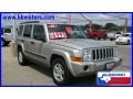 2006 Bright Silver Metallic Jeep Commander   photo #3