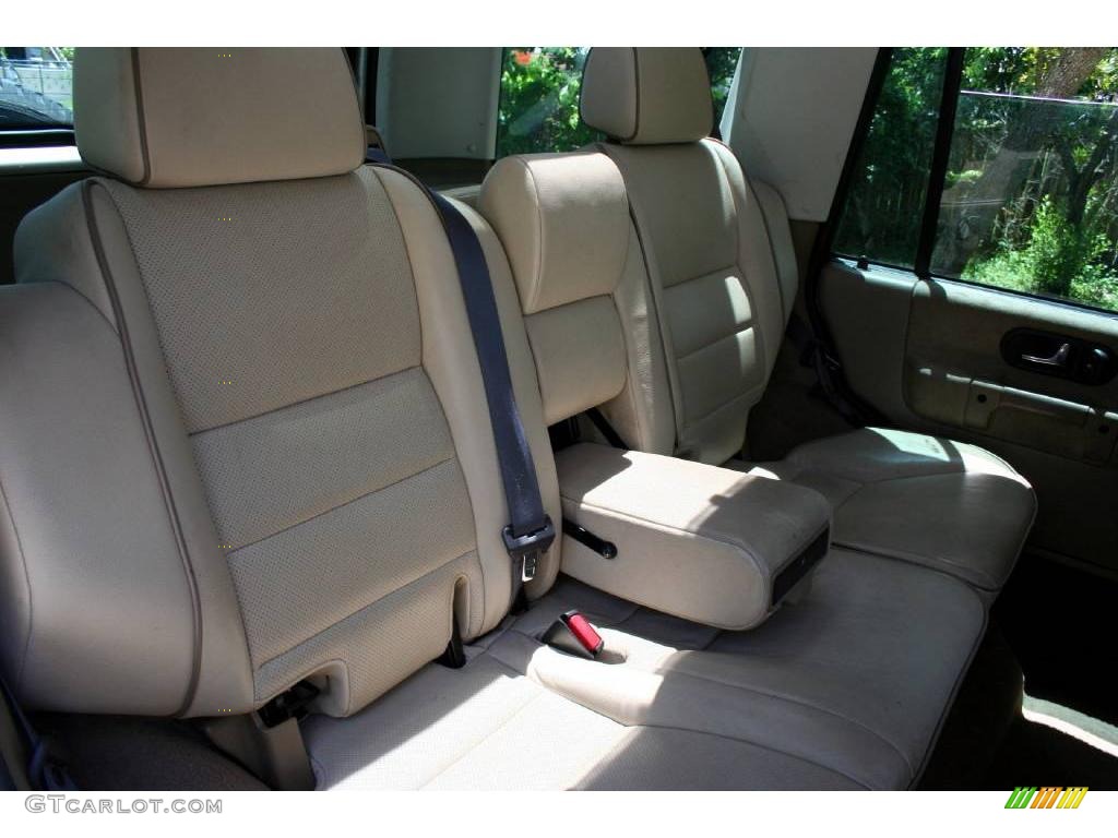 2001 Discovery II SE - Blenheim Silver Metallic / Bahama Beige photo #42