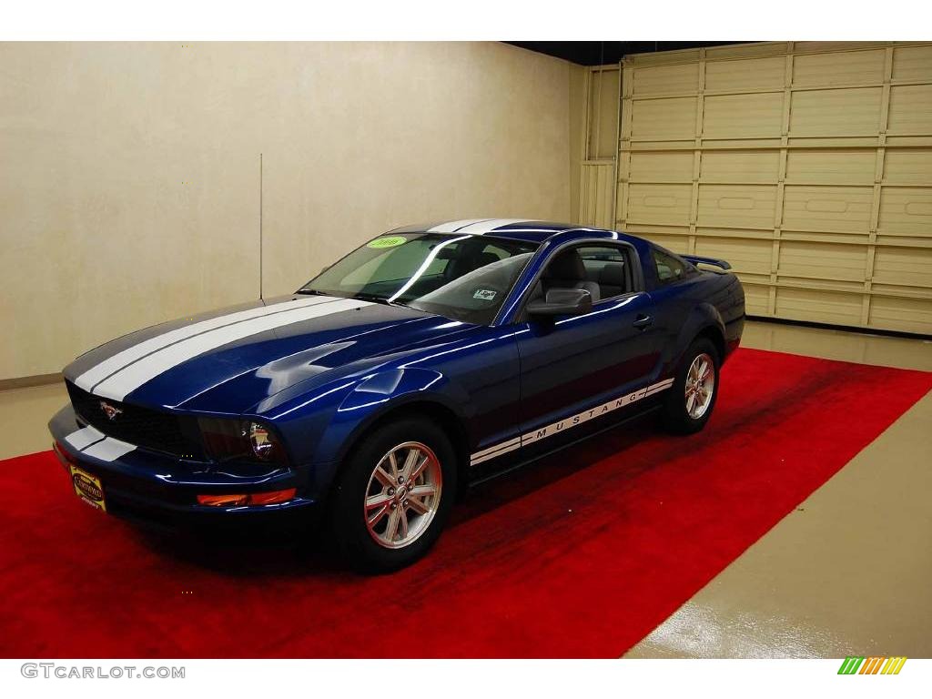 2006 Mustang V6 Deluxe Coupe - Vista Blue Metallic / Light Graphite photo #3