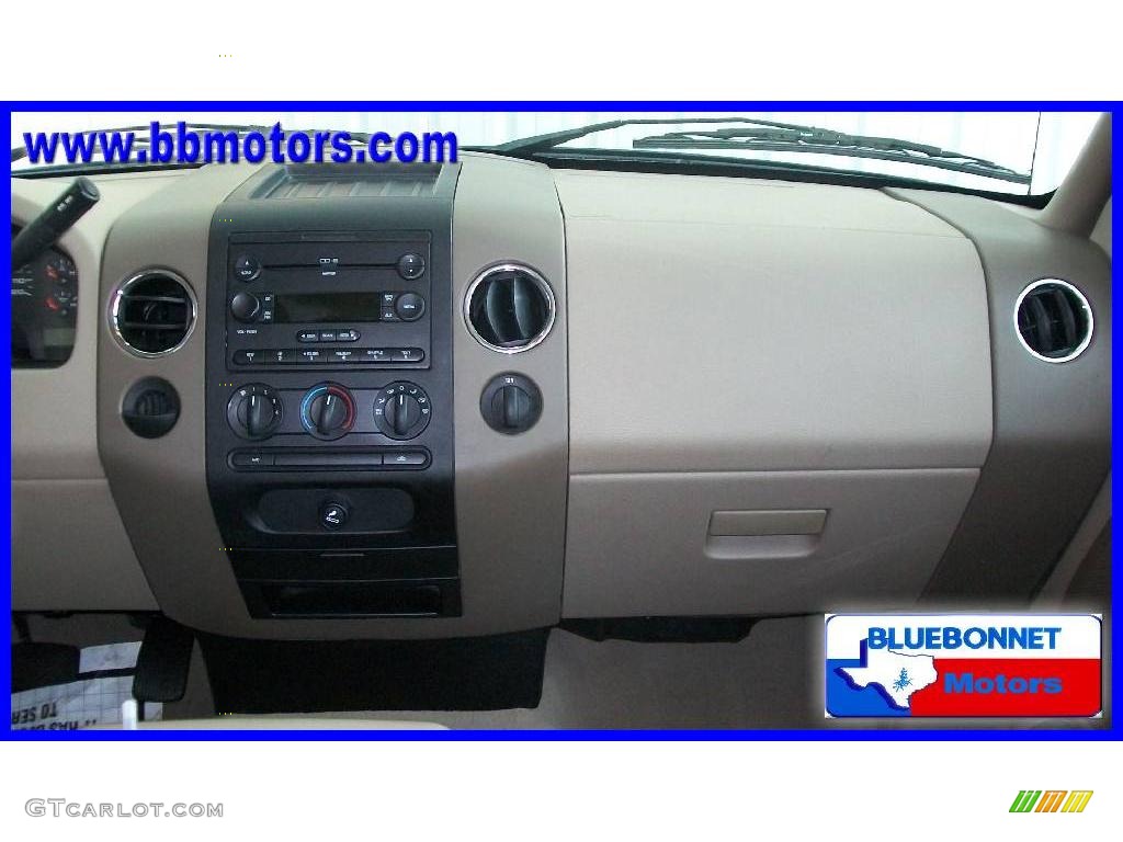 2006 F150 XLT SuperCrew - Medium Wedgewood Blue Metallic / Tan photo #9