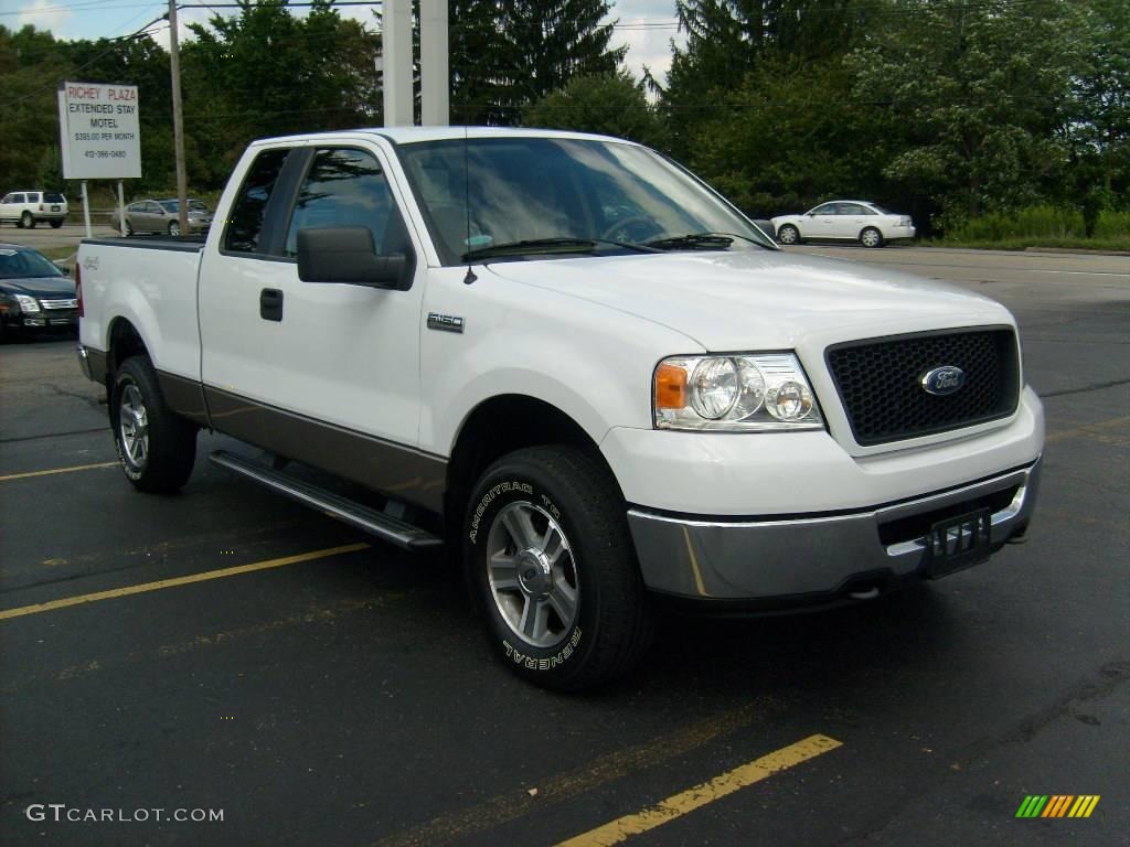 2006 F150 XLT SuperCab 4x4 - Oxford White / Tan photo #6