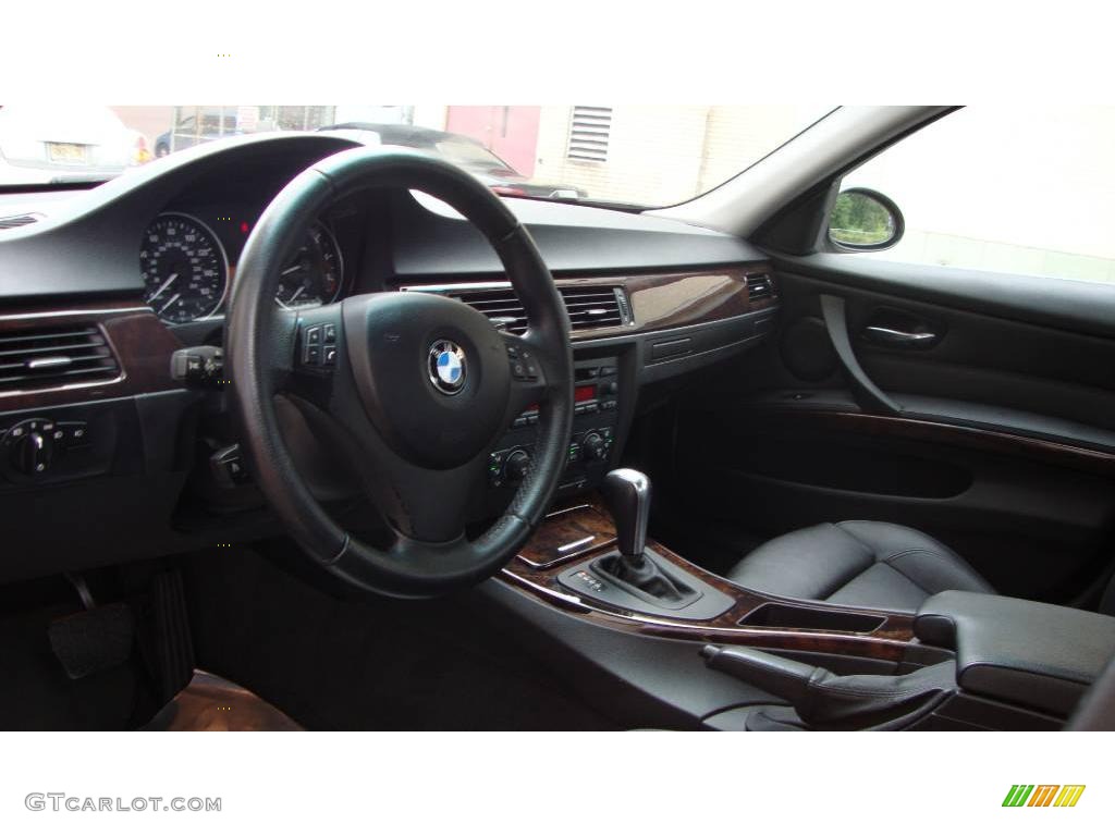 2006 3 Series 330i Sedan - Titanium Silver Metallic / Black photo #8