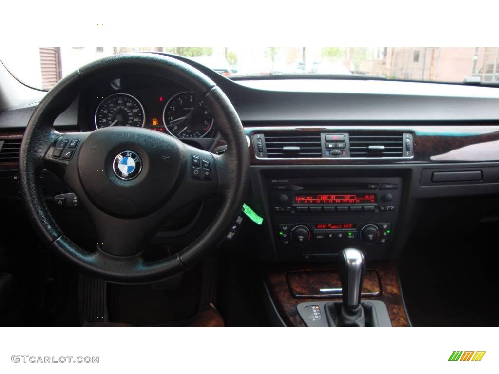 2006 3 Series 330i Sedan - Titanium Silver Metallic / Black photo #16